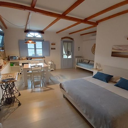 Hotel La Borgata à Tovo San Giacomo Extérieur photo