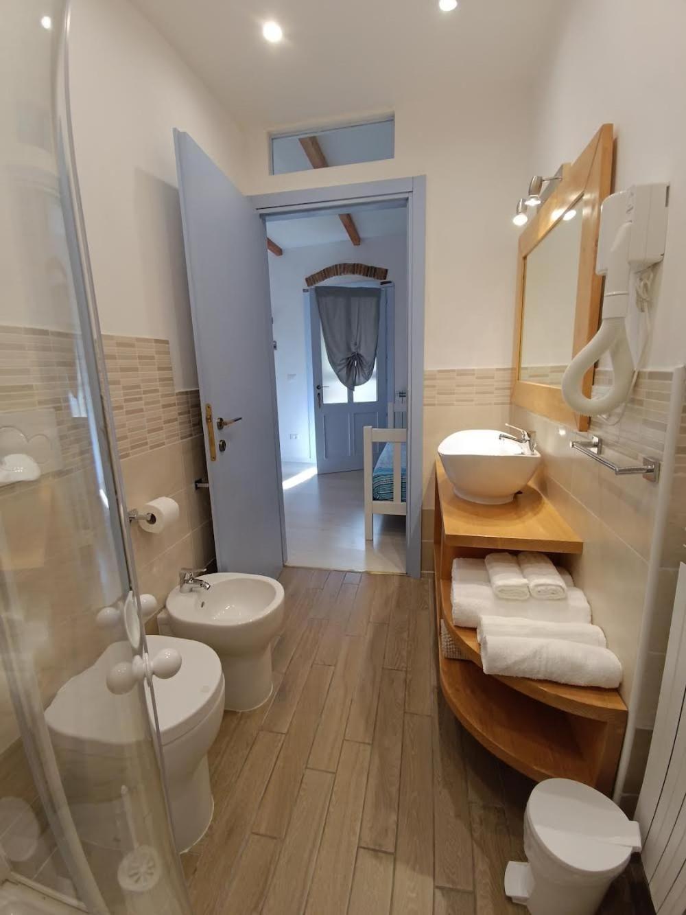 Hotel La Borgata à Tovo San Giacomo Extérieur photo